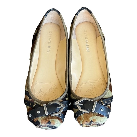 Gianni Bini Peyton Flats 7M Camouflage Calf Hair Leather Slip-On Ballet Shoe - Picture 3 of 8